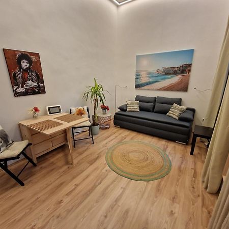 Magic-Trio-Apartment-Im- Zentrum-Von-Wien Buitenkant foto